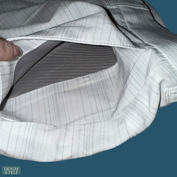 PGA Tour White Stretch Shorts Active Waistband Golf Essential Summer Classic - Picture 3 of 7